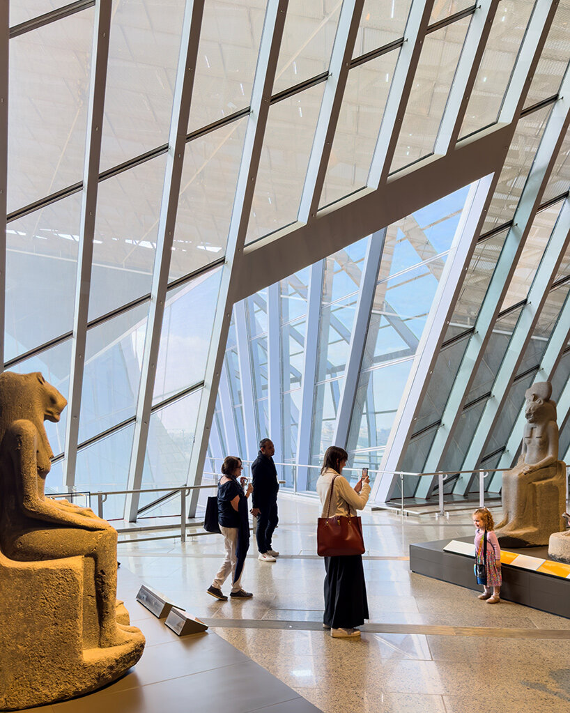 grand egyptian museum giza